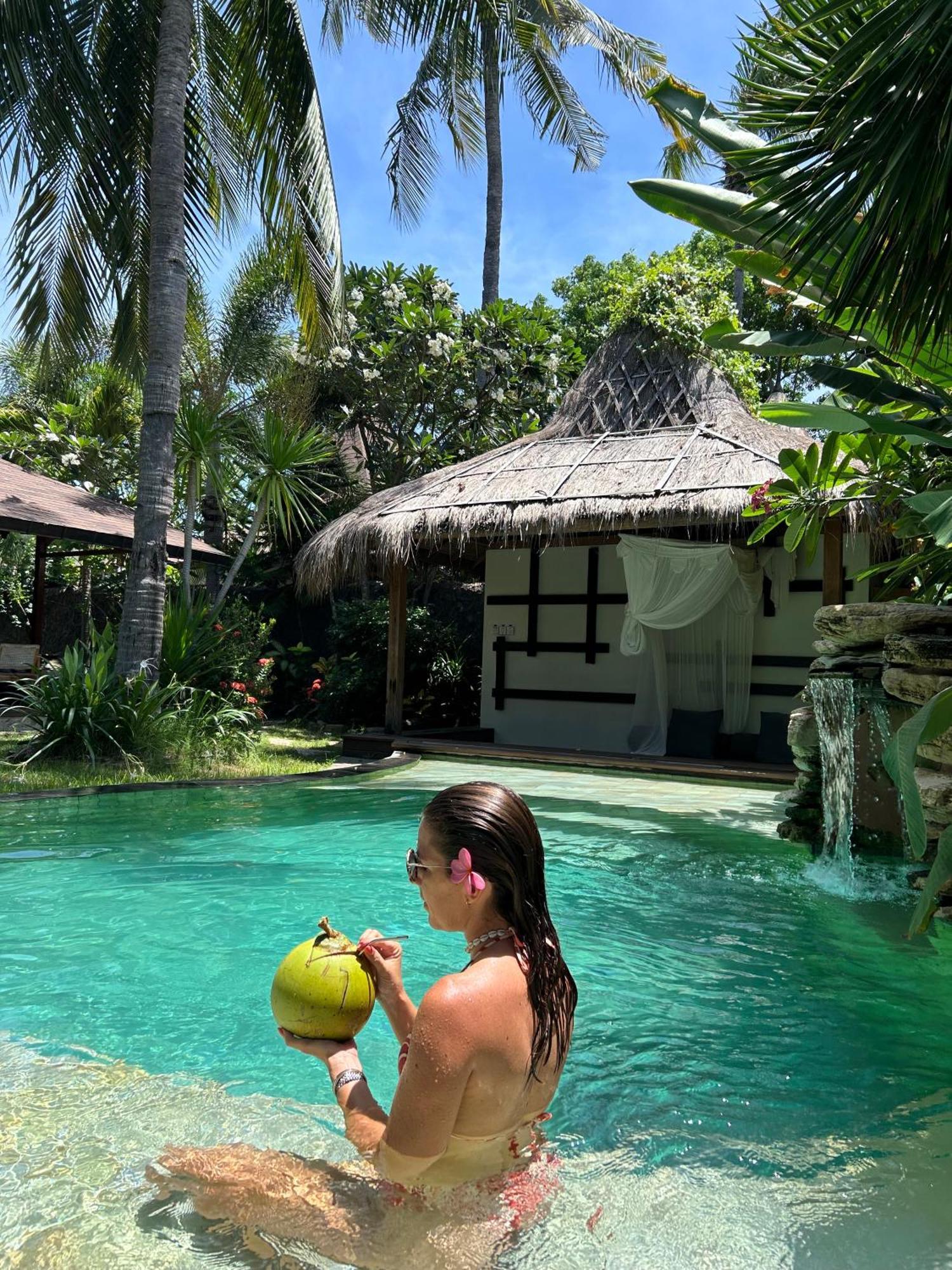 Villa Bhuvana With Private Swimming Pool Gili Trawangan Exterior foto